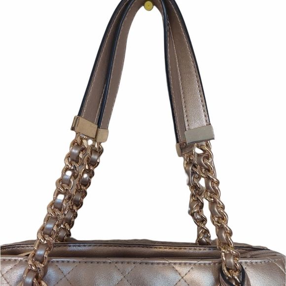 Aldo Quilted Shoulder Bag with Chain Strap - Picture 2 of 12